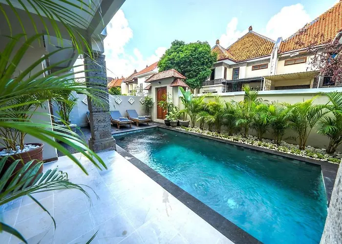 Marie - - 6 Bedroom 4 Bathroom - Great Location ! Kuta Lombok